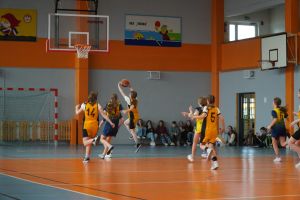Fotorelacja z mini koszykówki dziewcząt