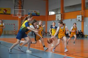 Fotorelacja z mini koszykówki dziewcząt