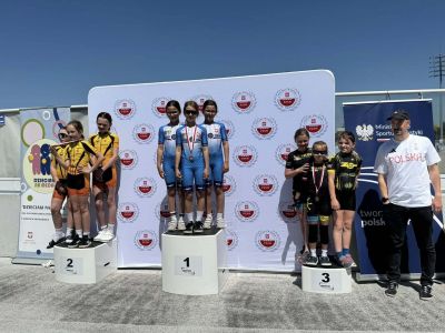 Sztafeta UKS Zwoleń-Team z 1 miejscem podczas torowego pucharu Polski – Wrocław 2025