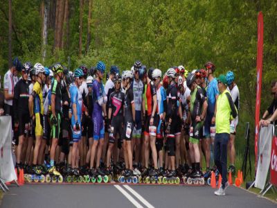 Łukasz Flejszer z 1 miejscem w półmaratonie oraz 3 miejscem w maratonie podczas 4 etapu Długodystansowego Pucharu Polski