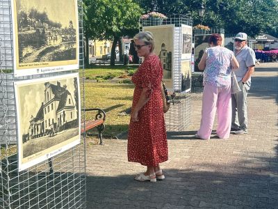 Wystawa plenerowa "Stary Gostynin na pocztówkach"