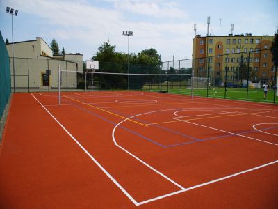 Prace remontowe na boisku przy Szkole Podstawowej nr 3