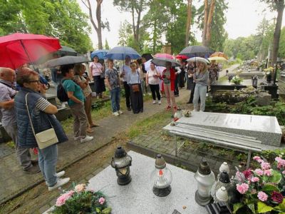 spacer szlakiem gostynińskich nekropolii