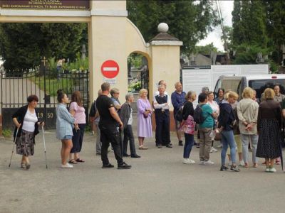 spacer szlakiem gostynińskich nekropolii