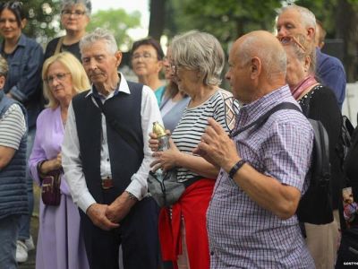 spacer szlakiem gostynińskich nekropolii