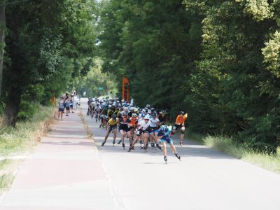 Medale zawodników UKS Zwoleń-Team w „RUNDZIE” Widawa