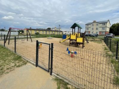 plac zabaw przy ul. Targowej