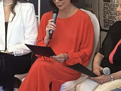 Narodowe Czytanie 2025: Poezja na Zamku Gostynińskim