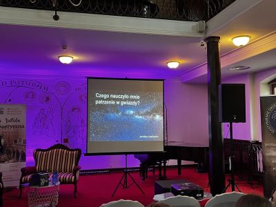 Druga odsłona „Nocy Bibliotek”- spotkanie autorskie z Jarosławem Juszkiewiczem.