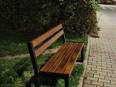 Nowe miejsca z ławkami