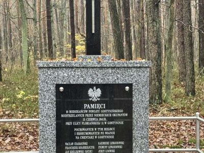 Historia, która przetrwała – odnowiono miejsce pamięci w Drzewcach.