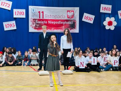 Pamięć, Duma i Tożsamość w Jedynce