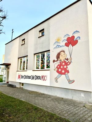 Mural "Gostynin - miejsce mocy bez przemocy"