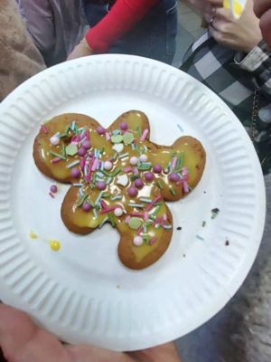 Warsztaty „Świąteczne Mosty Pokoleń” w Miejskim Ośrodku Pomocy Społecznej w Gostyninie