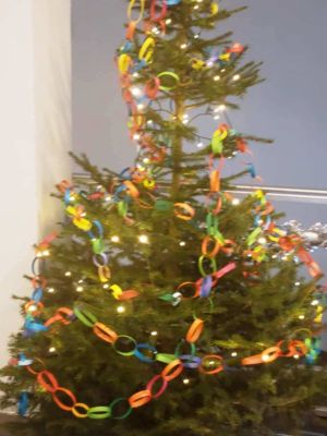 Warsztaty „Świąteczne Mosty Pokoleń” w Miejskim Ośrodku Pomocy Społecznej w Gostyninie