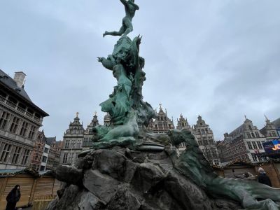 Gostynińska młodzież na studyjnym wyjeździe do Brukseli