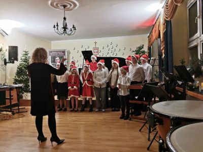 Magia wigilijnego wieczoru w Miejskiej Szkole Muzycznej
