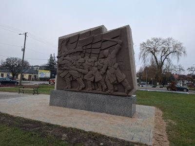 Renowacja Pomnika Walki i Zwycięstwa