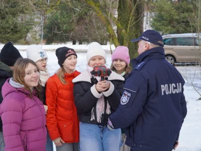 Bezpieczne ferie bez używek - profilaktyka w plenerze