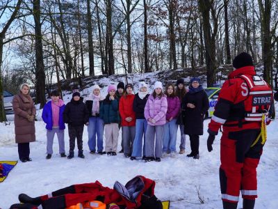 Bezpieczne ferie bez używek - profilaktyka w plenerze