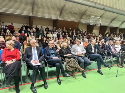 Rodzinne Kolędowanie w Zespole Szkolno-Przedszkolnym w Gostyninie! 