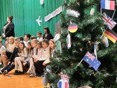 Rodzinne Kolędowanie w Zespole Szkolno-Przedszkolnym w Gostyninie! 