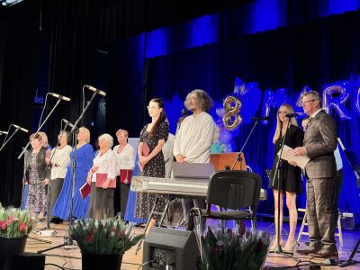 Kobieta w tańcu - międzypokoleniowe obchody Dnia Kobiet