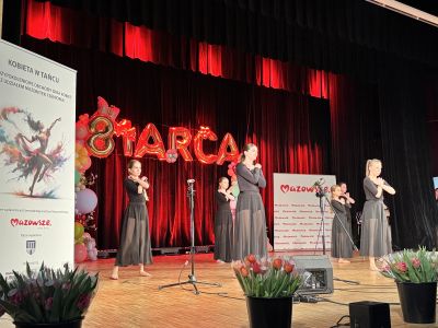 Kobieta w tańcu - międzypokoleniowe obchody Dnia Kobiet