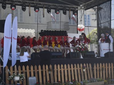 MAŻORETKI LIBRA GOSTYNIN ZREALIZOWAŁY PROJEKT „TANIEC BEZ GRNIC. 50 lat Jugendtanzkorps Rheinsternchen i 10 lat Libra...