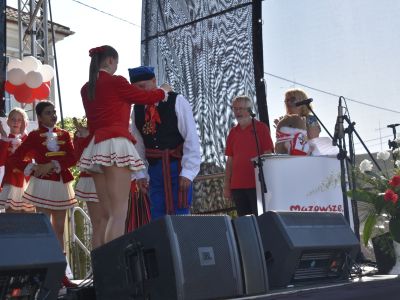 MAŻORETKI LIBRA GOSTYNIN ZREALIZOWAŁY PROJEKT „TANIEC BEZ GRNIC. 50 lat Jugendtanzkorps Rheinsternchen i 10 lat Libra...