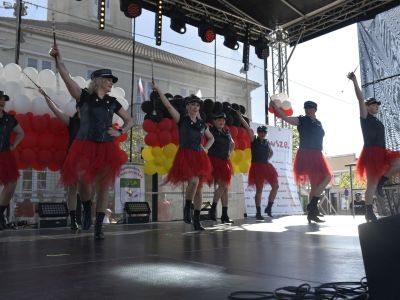 MAŻORETKI LIBRA GOSTYNIN ZREALIZOWAŁY PROJEKT „TANIEC BEZ GRNIC. 50 lat Jugendtanzkorps Rheinsternchen i 10 lat Libra...
