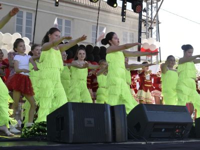 MAŻORETKI LIBRA GOSTYNIN ZREALIZOWAŁY PROJEKT „TANIEC BEZ GRNIC. 50 lat Jugendtanzkorps Rheinsternchen i 10 lat Libra...