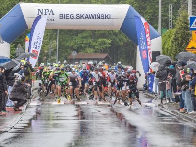 Świetny występ łyżworolkarzy UKS Zwoleń-Team. Kacper Niedźwiedzki na podium OPEN