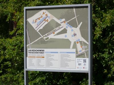 odsłonięcia tablicy upamiętniającej Żydów z centralnej Polski zamordowanych w niemieckim nazistowskim obozie zagłady...