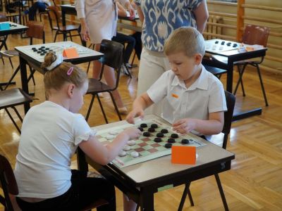 Za nami V Turniej Szachowo-Warcabowy w Zespole Szkolno-Przedszkolnym w Gostyninie